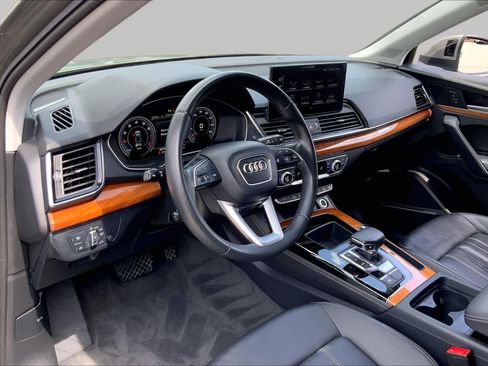 Used 2023 Audi Q5 2.0T Premium Plus w/ Premium Plus Package AWD/4WD image 18
