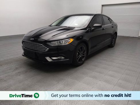 Used 2018 Ford Fusion SE w/ Equipment Group 201A FWD image 1
