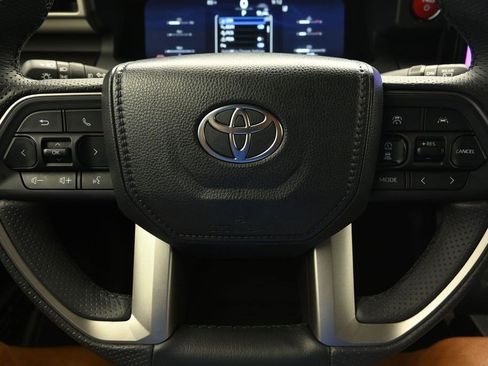 Used 2026 Toyota 4Runner TRD Off-Road Premium w/ Tow Technology Package AWD/4WD image 22