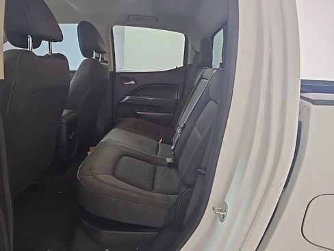 Used 2022 Chevrolet Colorado LT w/ LT Convenience Package image 14