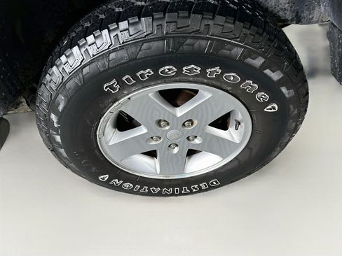 Used 2012 Jeep Wrangler Sport AWD/4WD image 11