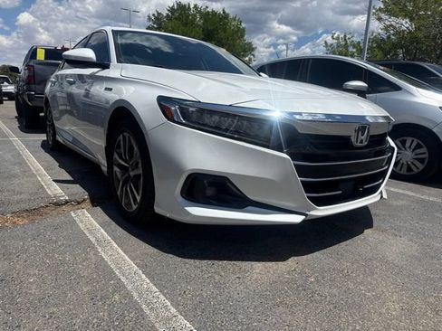Used 2021 Honda Accord EX image 3