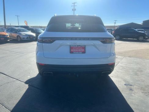 Used 2019 Porsche Cayenne image 3