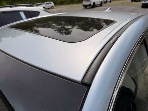 Certified 2022 Subaru Legacy Limited XT AWD/4WD image 8