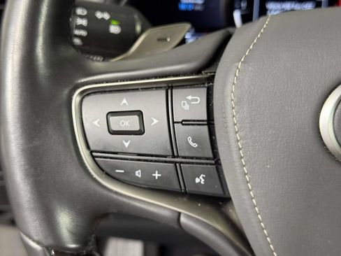 Used 2024 Lexus LS 500 AWD w/ Interior Upgrade Package image 22