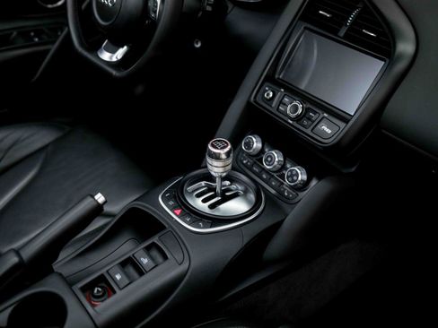 Used 2011 Audi R8 V10 AWD/4WD image 49