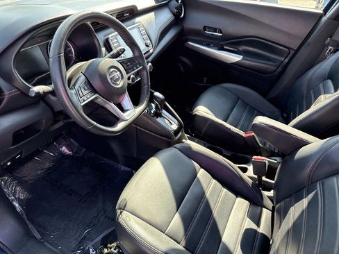 Used 2019 Nissan Kicks SR w/ SR Premium Package image 20