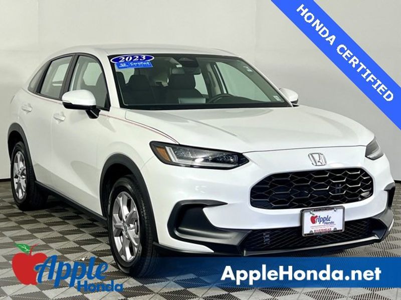 Certified 2023 Honda HR-V LX image 1