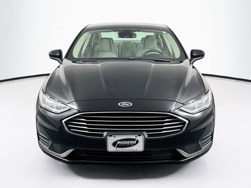 Used 2020 Ford Fusion SE FWD image 7