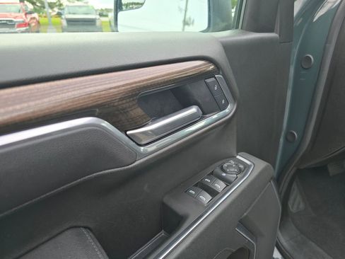 Certified 2025 Chevrolet Silverado 1500 LT AWD/4WD image 11