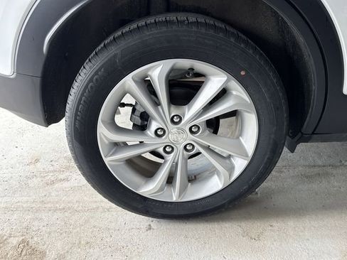 Certified 2023 Buick Encore GX Preferred w/ Cold Weather Comfort Package image 32