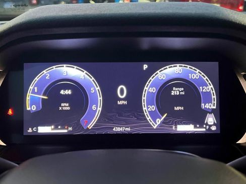 Used 2023 Jeep Grand Cherokee Laredo image 26