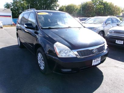 Used 2011 Kia Sedona LX