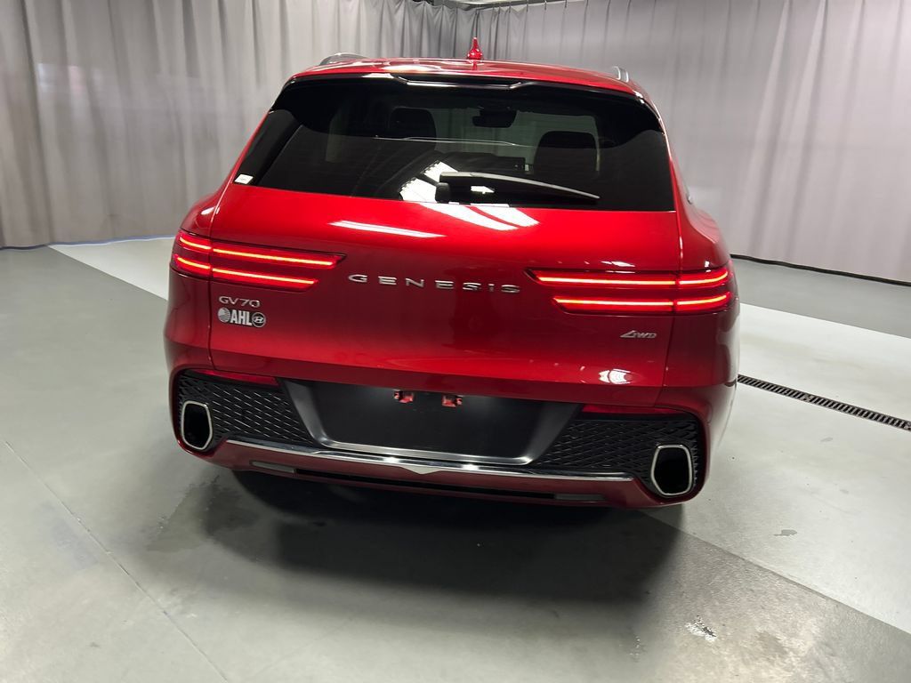 Used 2022 Genesis GV70 2.5T w/ Advanced Package AWD/4WD image 6