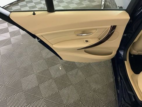 Used 2013 BMW 328i xDrive Sedan AWD/4WD image 27