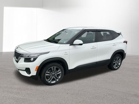 Certified 2021 Kia Seltos LX AWD/4WD image 7
