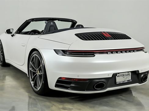 Used 2020 Porsche 911 Carrera S RWD image 7