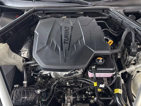 Used 2022 Kia Stinger GT-Line w/ Sun & Sound Package RWD image 46