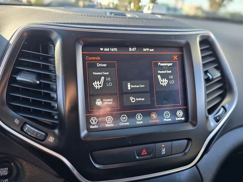 Used 2022 Jeep Cherokee Latitude Lux image 26