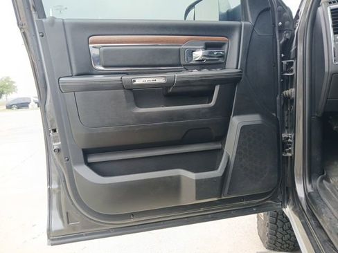 Used 2016 RAM 3500 Laramie AWD/4WD image 16