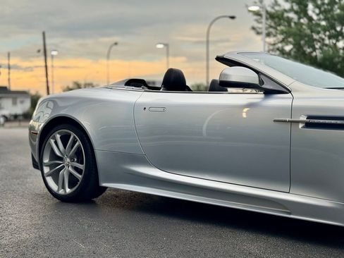 Used 2012 Aston Martin DBS Volante image 22