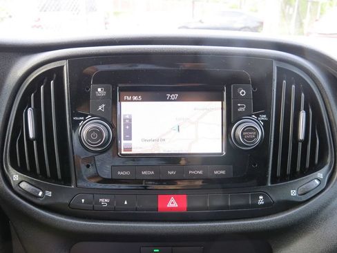 Used 2022 RAM ProMaster City Tradesman FWD image 27