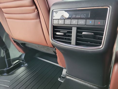 Used 2017 MAZDA CX-9 Signature image 18