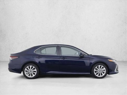 Certified 2021 Toyota Camry LE FWD image 8
