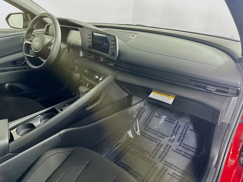 New 2026 Hyundai Elantra SEL Sport Premium image 29