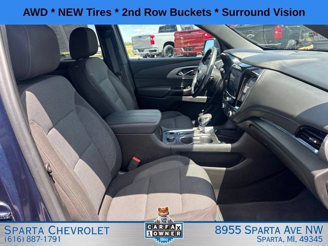 Used 2023 Chevrolet Traverse LT w/ Rear Camera Mirror Package AWD/4WD image 28