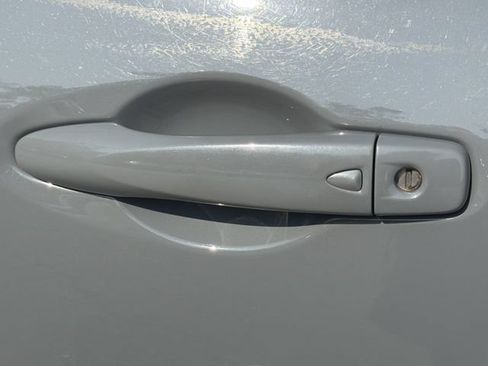 Used 2022 Nissan Kicks SR w/ Premium Package FWD image 10