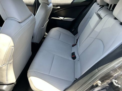 Used 2022 Lexus UX 250h w/ Accessory Package (Z1) AWD/4WD image 24
