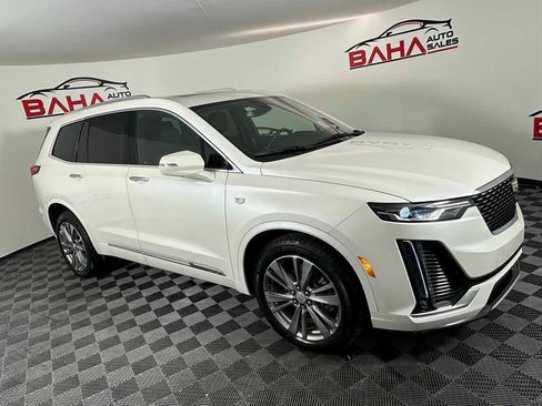 Used 2023 Cadillac XT6 Premium Luxury image 9