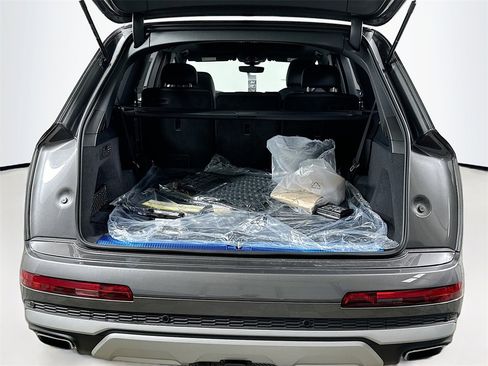New 2025 Audi Q7 3.0T Premium Plus image 16