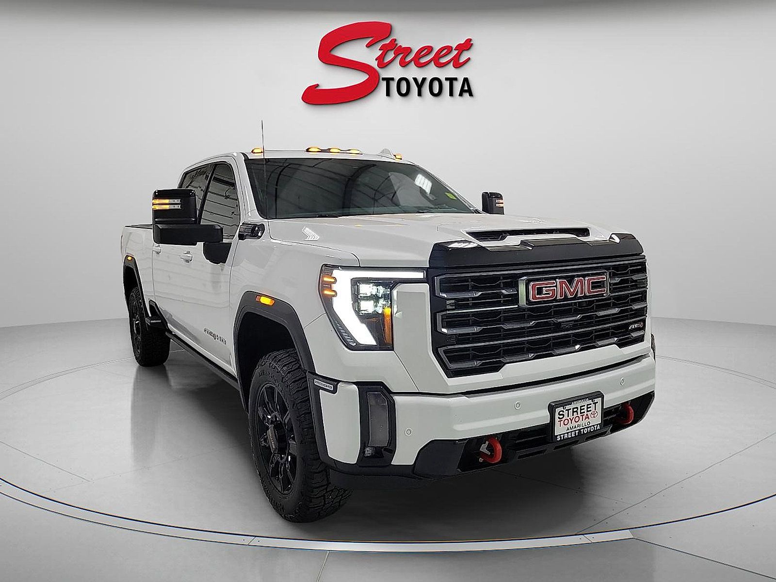 Used 2024 GMC Sierra 2500 AT4 w/ AT4 Premium Plus Package AWD/4WD image 5