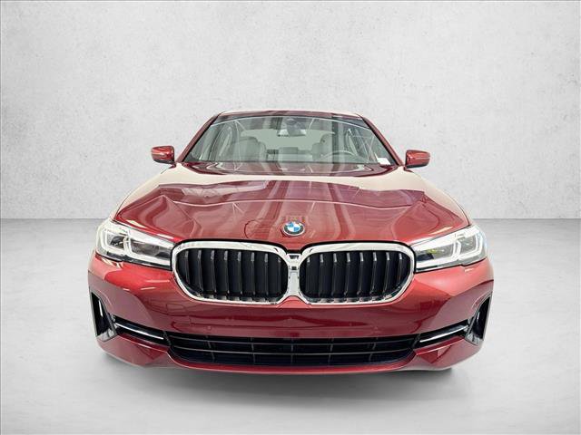 Used 2023 BMW 540i w/ Premium Package RWD image 2