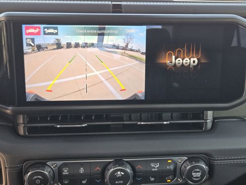 New 2026 Jeep Gladiator Mojave image 16