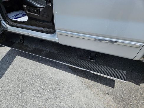Used 2014 Ford F150 Platinum AWD/4WD image 12