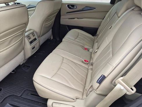 Used 2020 INFINITI QX60 Luxe w/ Essential Package FWD image 18