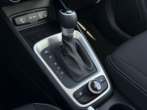 New 2026 Hyundai Venue SEL image 15