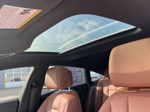 Used 2023 Audi A5 2.0T Premium Plus w/ Premium Plus image 11