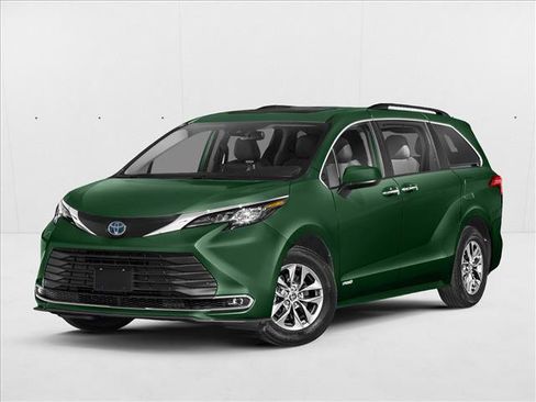 Used 2021 Toyota Sienna XLE FWD image 1