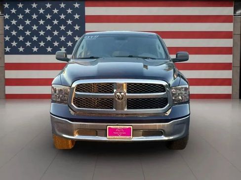 Used 2018 RAM 1500 Classic SLT image 2