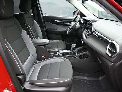 New 2026 Chevrolet TrailBlazer LT image 28