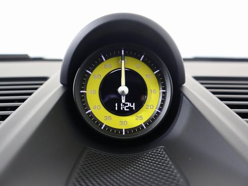 Certified 2022 Porsche 911 GT3 image 17