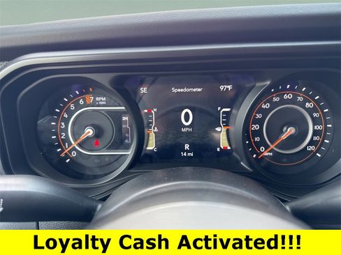 New 2025 Jeep Gladiator Mojave w/ Convenience Group image 15