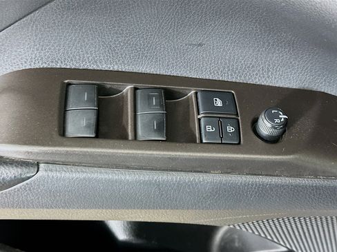 Used 2021 Toyota Camry TRD w/ TRD Package w/JBL Audio image 15