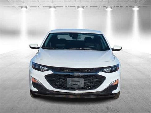 Used 2023 Chevrolet Malibu LT image 3