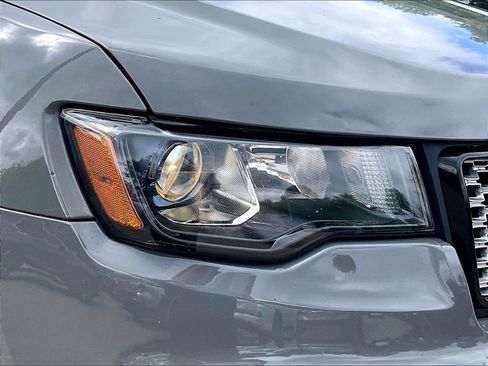 Used 2021 Jeep Grand Cherokee Laredo X AWD/4WD image 33