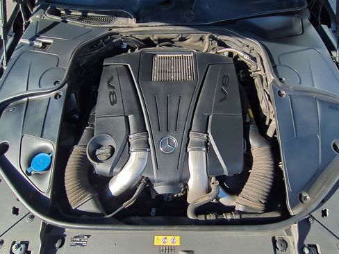 Used 2015 Mercedes-Benz S 550 4MATIC Sedan image 35